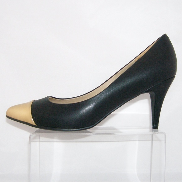 B.F.T. by Barefoot Tess 'Charlotte' pump size 14 - Picture 4 of 8